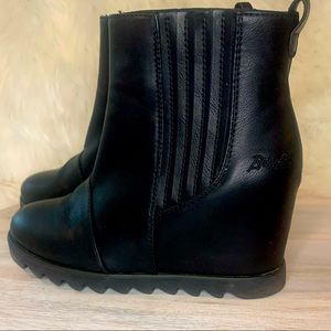 Blowfish Hidden Wedge Boots